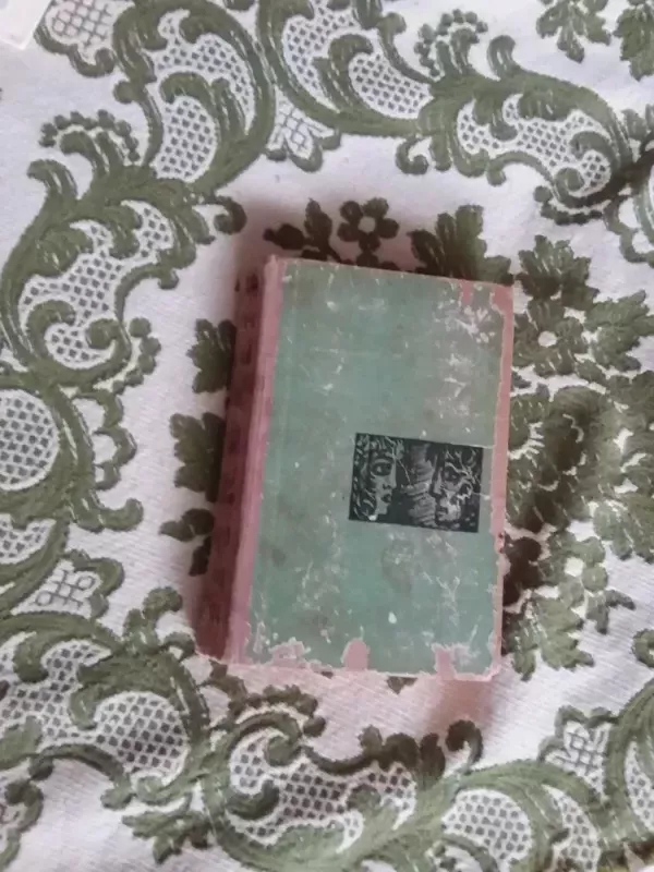 Parmos vienuolynas - Autorių Kolektyvas, knyga 3