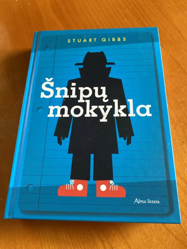 Šnipų mokykla - Stuart Gibbs, knyga