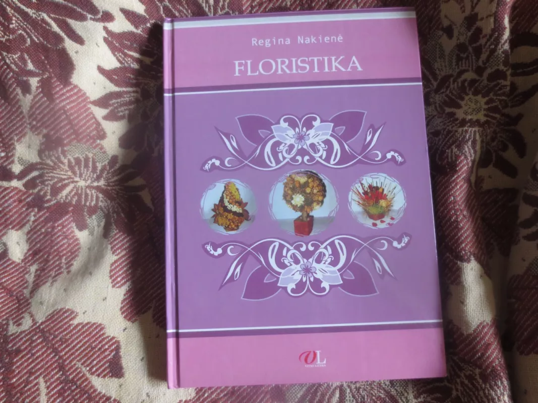 Floristika - Regina Nakienė, knyga