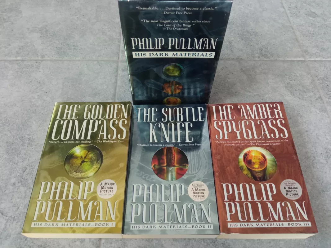 His Dark Materials trilogija dėžutėje (box set) - Philip Pullman, knyga 2