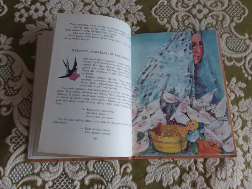 Kas miške, kas šile? - Autorių Kolektyvas, knyga 4