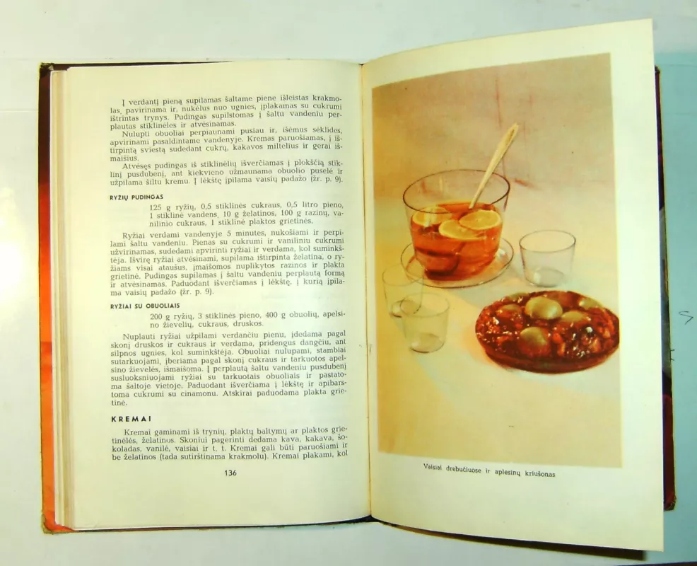 Šalti patiekalai ir gėrimai - B. Purvinienė, knyga 4