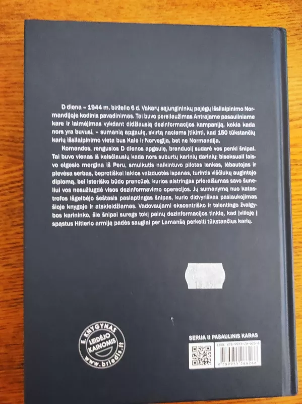 Dvigubas kryžius - Ben Macintyre, knyga 4