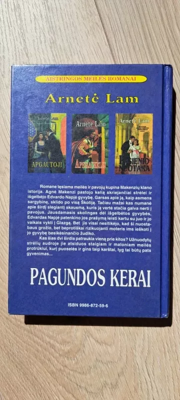 Pagundos kerai - Arnetė Lam, knyga 3