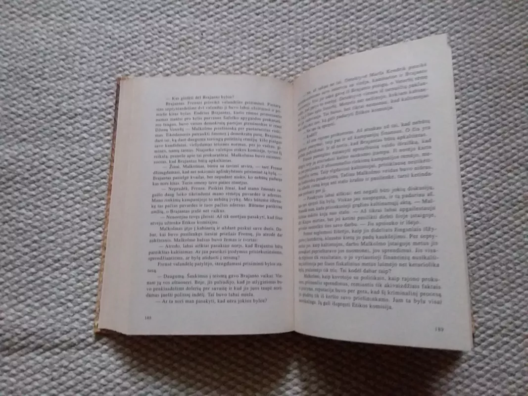 Gražiosios pievelės kaimo klubas - Nancy Geary, knyga 3