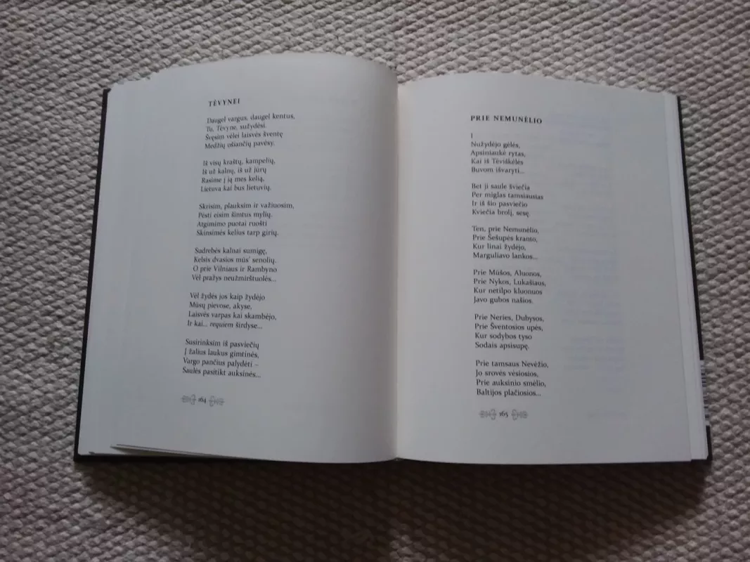 Poezija - Pranas Lembertas, knyga 4