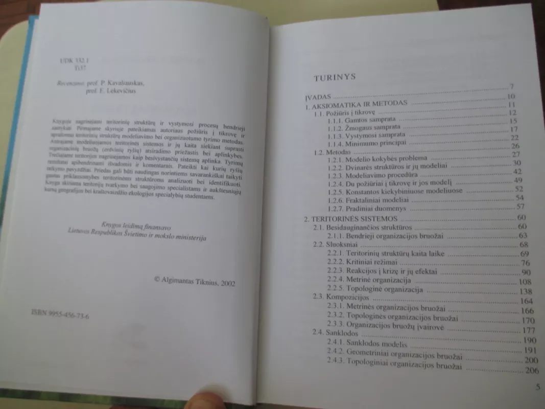 Teritoriniai vystymosi bruožai - Algimantas Tiknius, knyga 5
