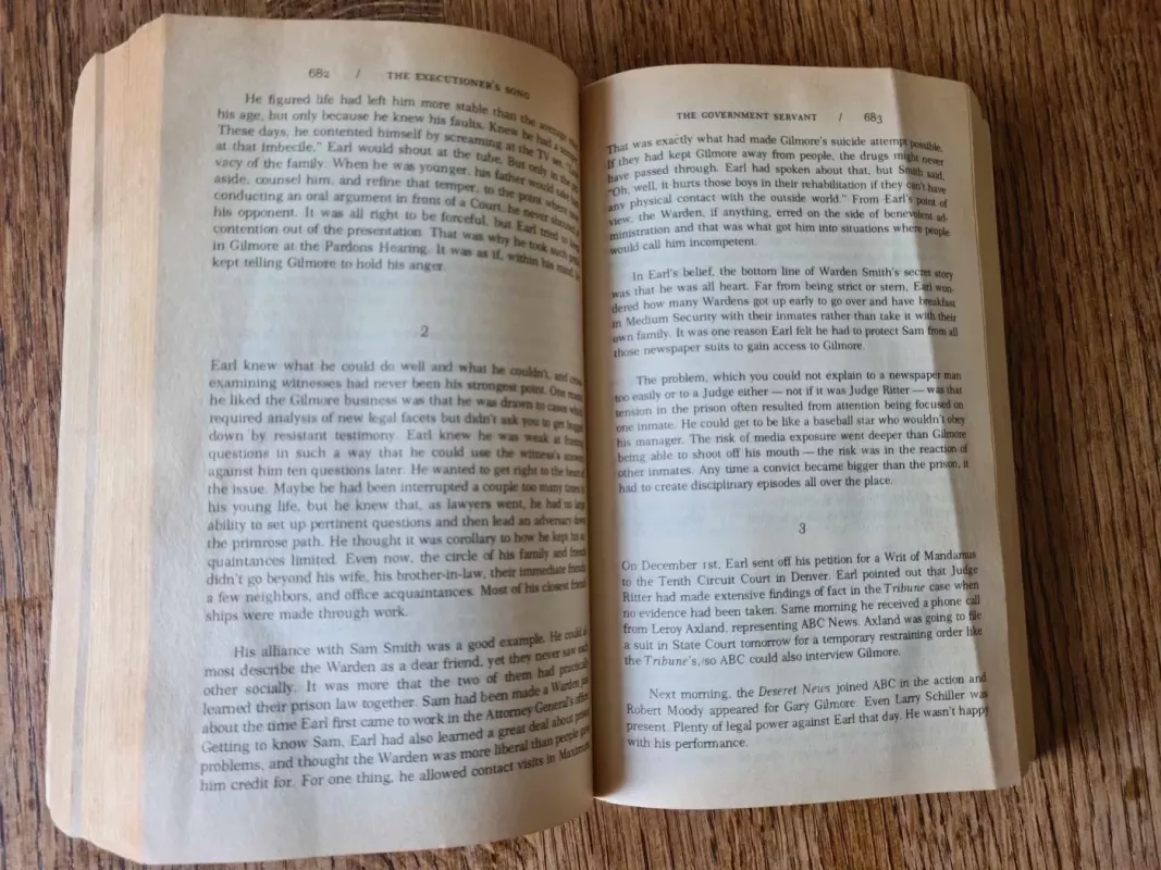 The Executioner's Song - Norman Mailer, knyga 4