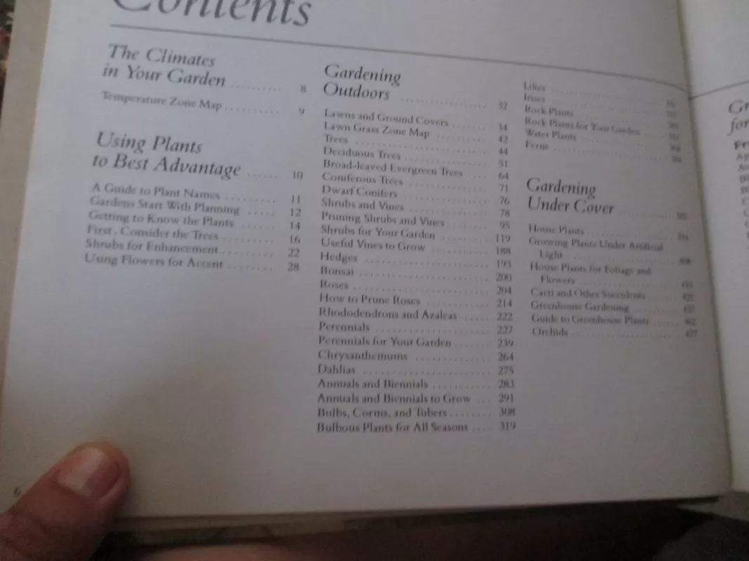 Illustrated guide to gardening - Autorių Kolektyvas, knyga 4