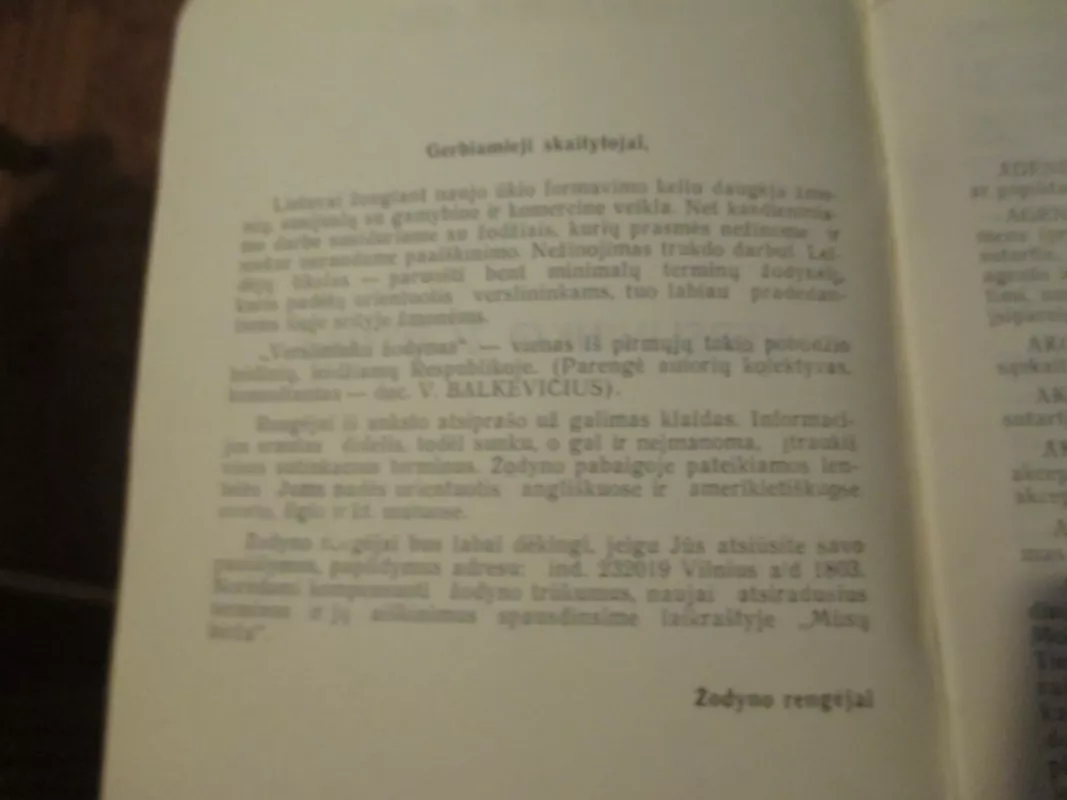 Verslininko žodynas - Autorių Kolektyvas, knyga 4