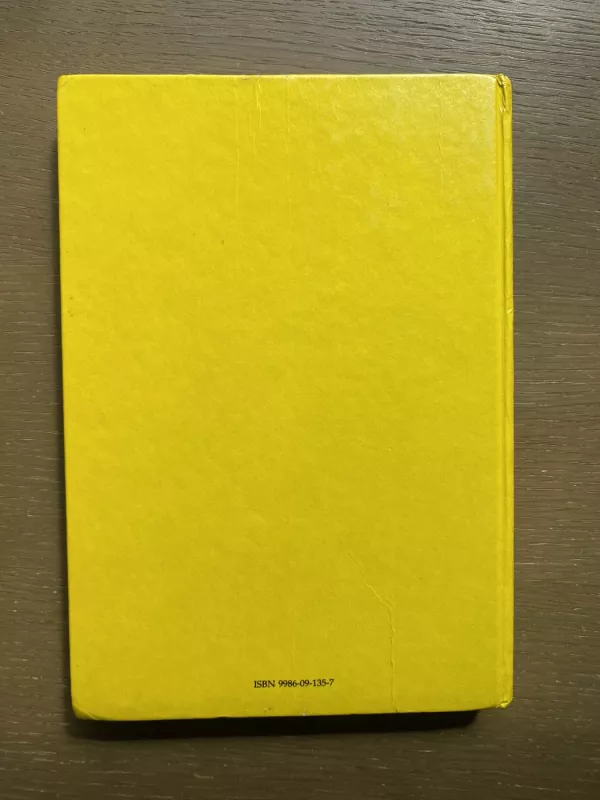 Pepė Ilgakojinė - Astrid Lindgren, knyga 4