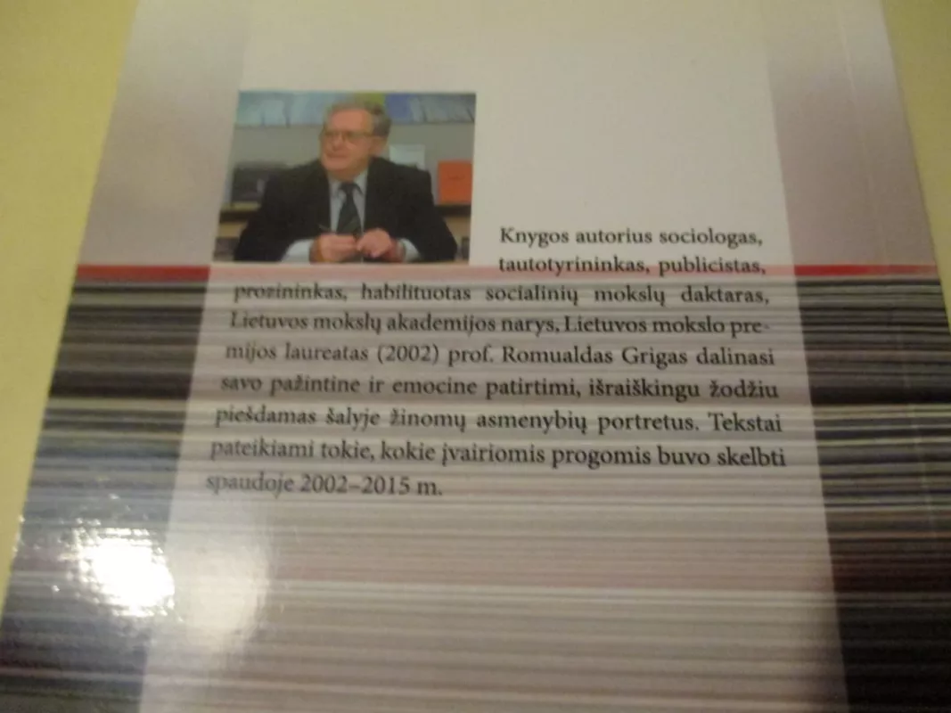 Portretiniai eskizai - Romualdas Grigas, knyga 5