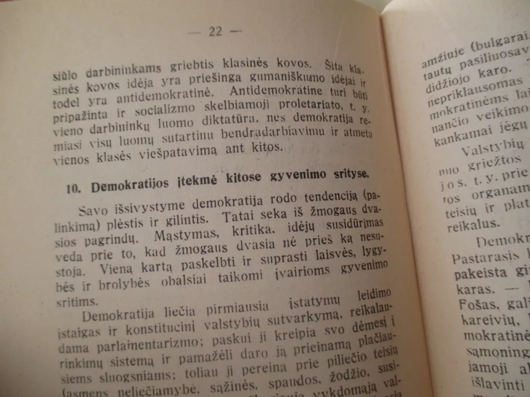 Demokratija ir jos priešai arba Demokrato katekizmas - Zigmas Toliušis, knyga 6