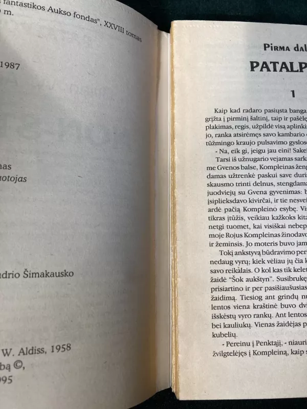 Non-Stop - Brian W. Aldiss, knyga 3