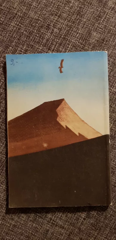 Uolinių kalnų valdovas - Džeimsas Oliveris Kervudas, knyga 3