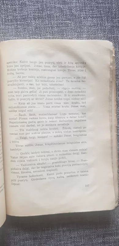 Topylis,Prie dvaro,Marti - Autorių Kolektyvas, knyga 3