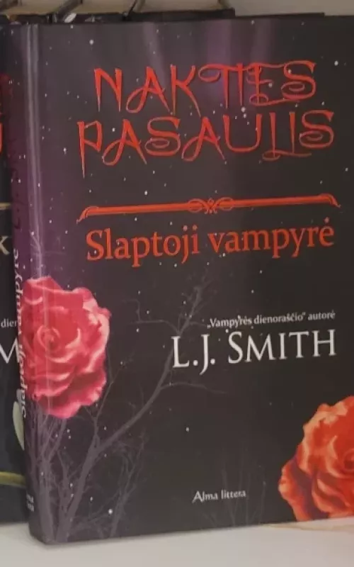 Slaptoji vampyrė - L.S. Smith, knyga