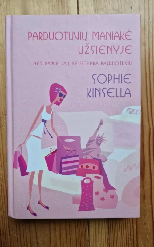 Parduotuvių maniakė užsienyje - Sophie Kinsella, knyga