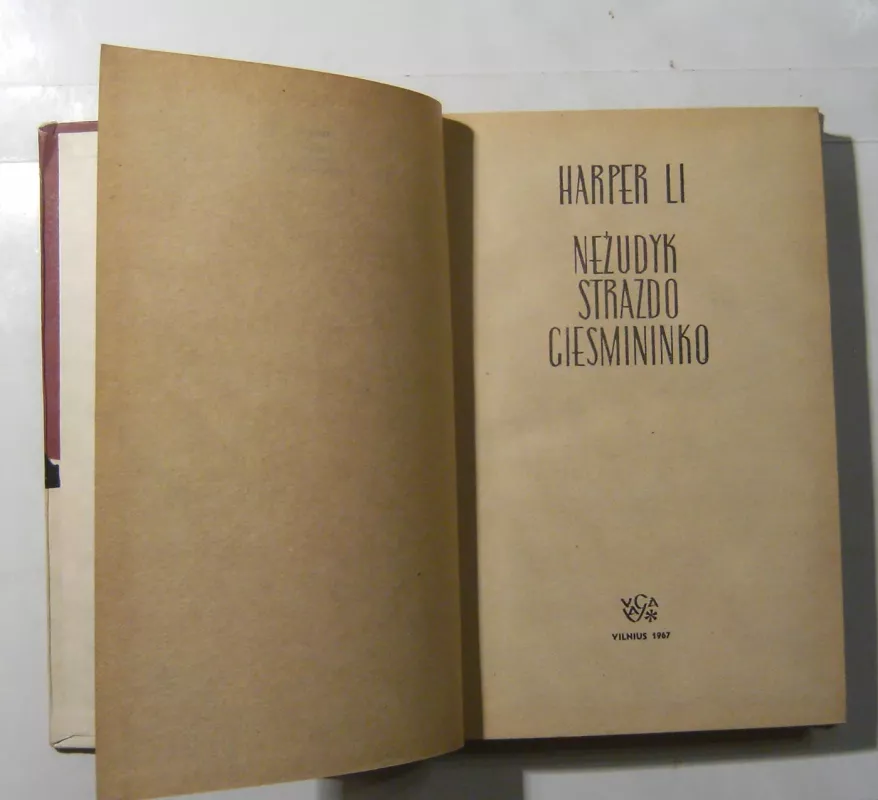 Nežudyk strazdo giesmininko - Autorių Kolektyvas, knyga 5