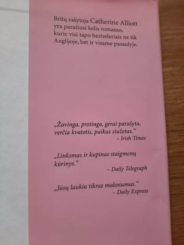 Vestuvių diena - Catherine Alliott, knyga 3