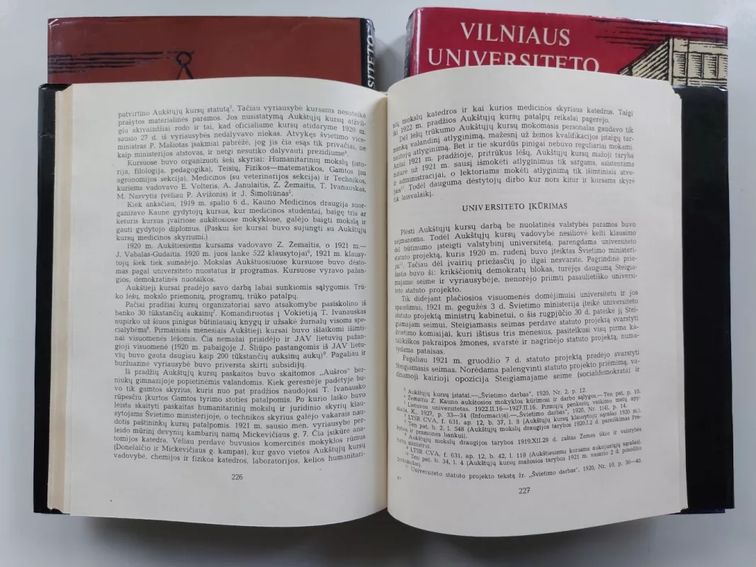 Vilniaus universiteto istorija (3 tomai) - Autorių Kolektyvas, knyga 5