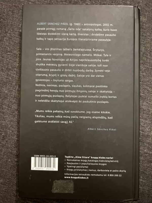 Šalta oda - Albert Sanchez Pinol, knyga 3