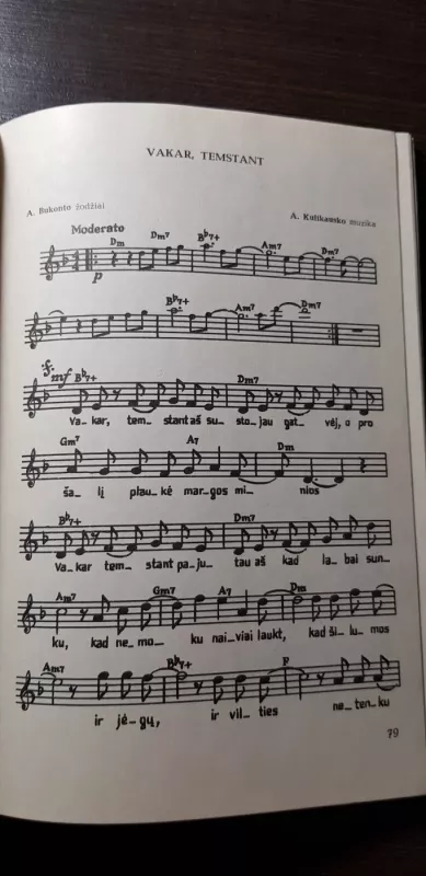 Estradinės dainos. 6 dalis - Mikalojus Novikas, knyga 3