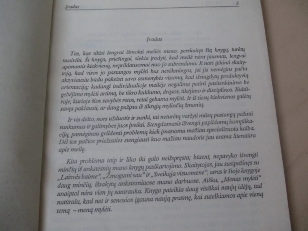 Menas mylėti - Autorių Kolektyvas, knyga 3