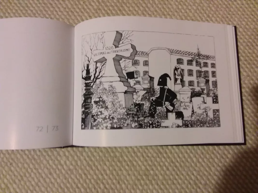 Gili juoda. Deep black. Torcqué karikatūrų rinkinys - Arie Cornelio Torcqué Zaanen, knyga 3