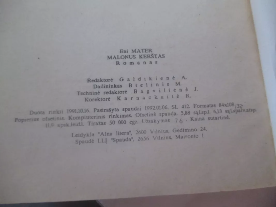 Malonus kerštas - Eni Mater, knyga 4