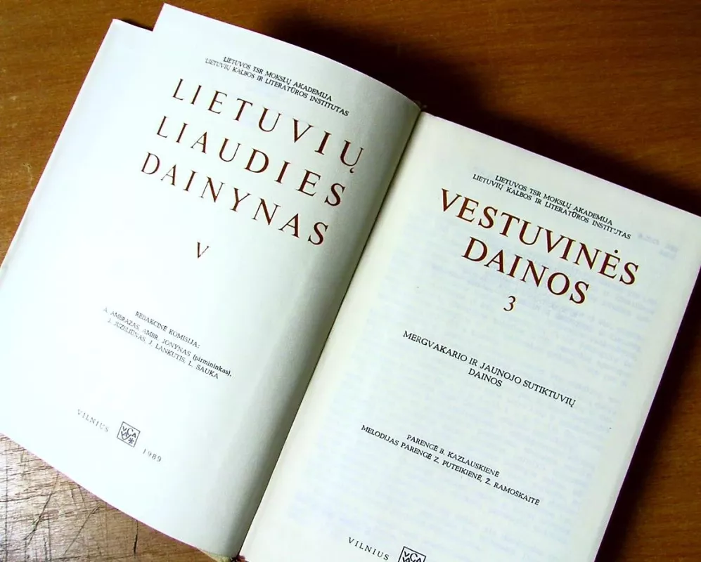 Vestuvinės dainos - Autorių Kolektyvas, knyga 3