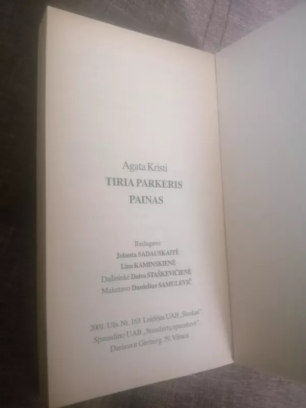Tiria Parkeris Painas - Agatha Christie, knyga 4