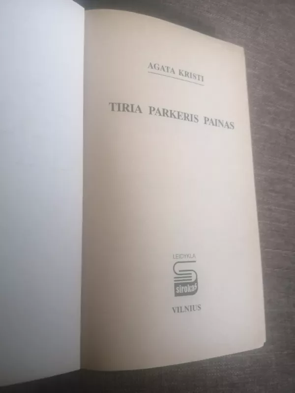 Tiria Parkeris Painas - Agatha Christie, knyga 3