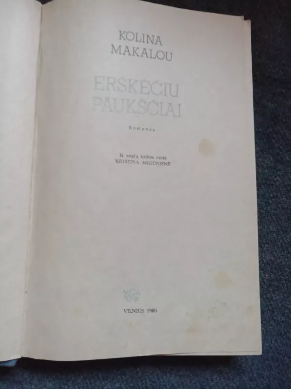 Erškėčių paukščiai - Colleen McCullough, knyga 4