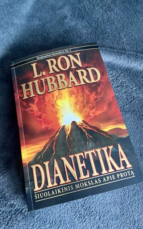 Dianetika Mokslo evoliucija - Ron L. Hubbard, knyga