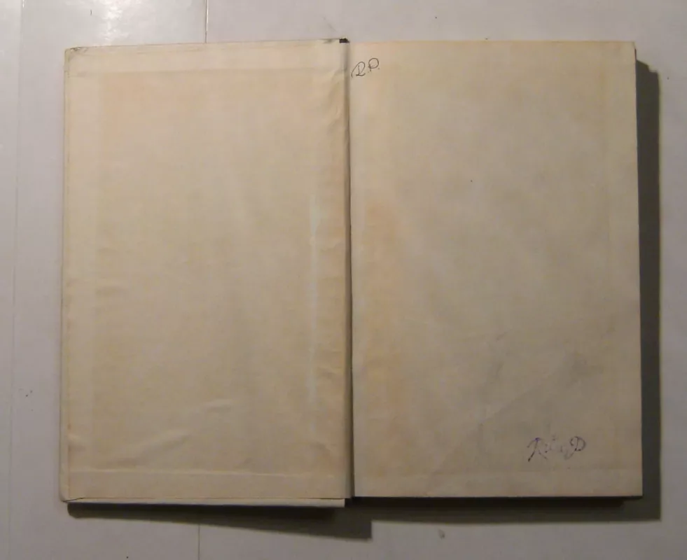 Mėnulio jūroje - Artūras Klarkas, Džentris  Ly, knyga 5