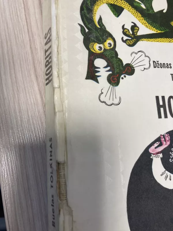 Hobitas - J. R. R. Tolkien, knyga 4