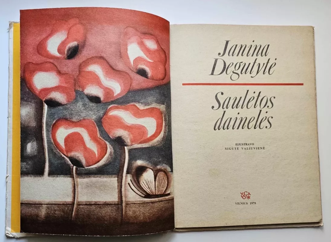 Saulėtos dainelės - Janina Degutytė, knyga 3