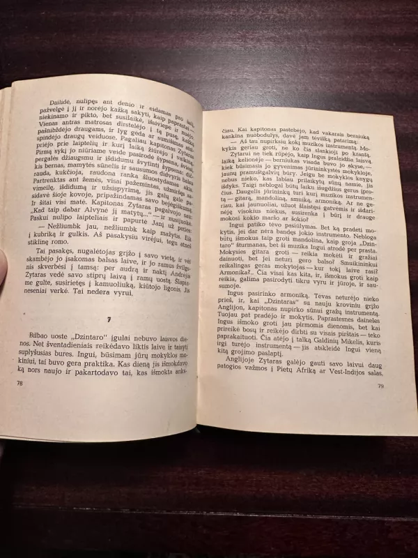 Zytarų šeima - Vilis Lacis, knyga 4