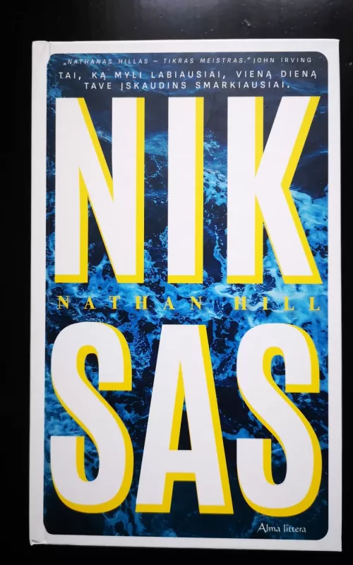 Niksas - Nathan Hill, knyga 2