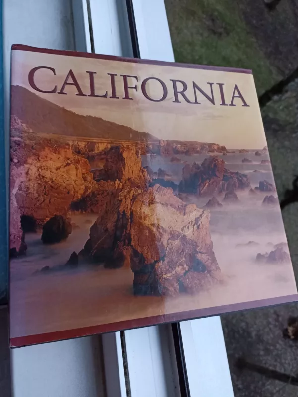 California - Tanya Lloyd, knyga 5