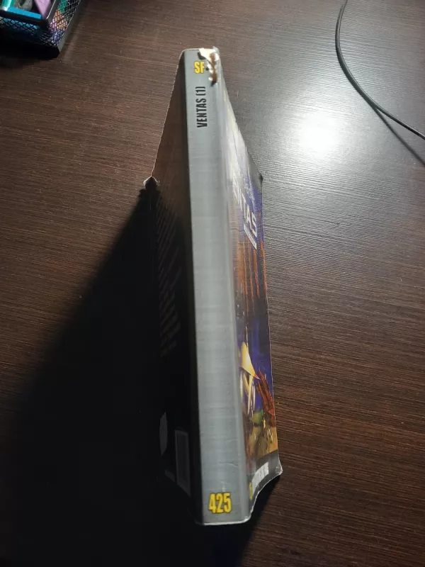 Ventas. Pirma knyga - Karl Schroeder, knyga 4