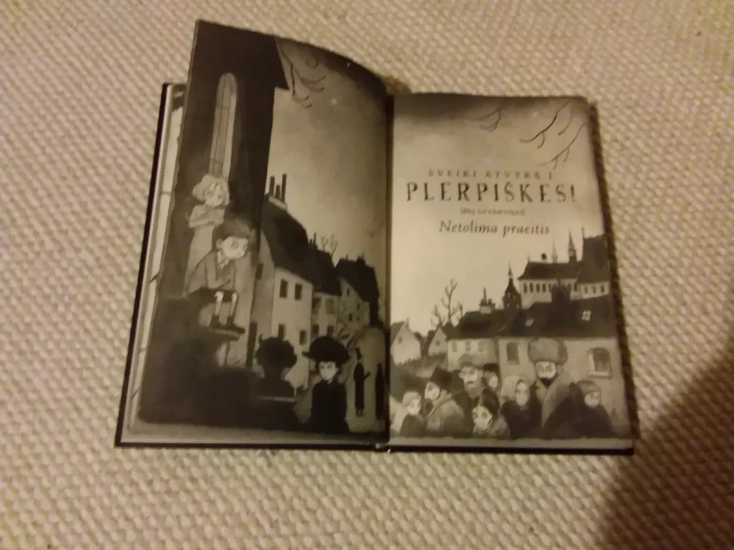 Dygsniukas - Guy Bass, knyga 3