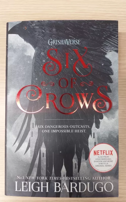 SIX OF CROWS - Leigh Bardugo, knyga