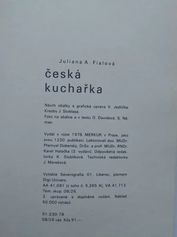 Česká kuchařka - Juliana A. Fialová, knyga 5