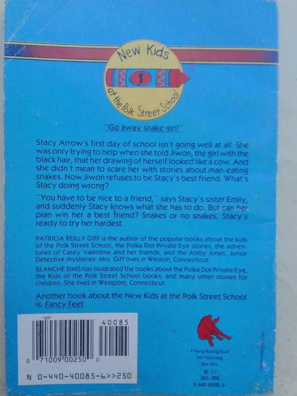 Watch Out! Man-eating Snake - Reilly Giff, knyga 4