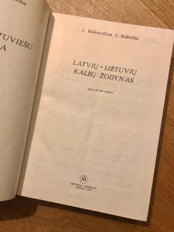 Latvių - lietuvių kalbų žodynas - J. Balkevičius, knyga 5