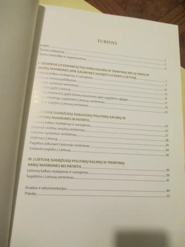 Grįžtančių tremtinių ir jų šeimų narių galimybių socialiai integruotis Lietuvoje poreikių, galimybių bei perspektyvų analizė - Autorių Kolektyvas, knyga 3