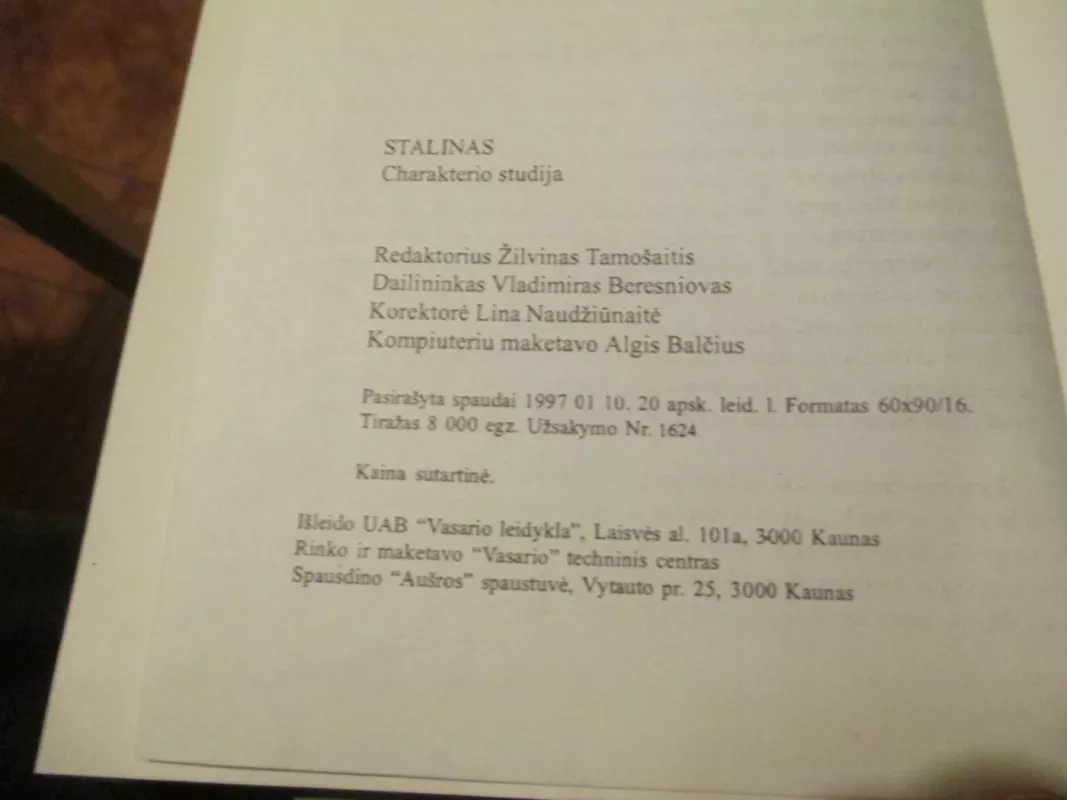 Stalinas. Charakterio studija - Autorių Kolektyvas, knyga 5