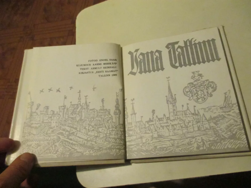 Vana Tallinn - Endel Saar, knyga 3